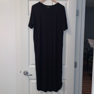 Babaton midi tshirt dress